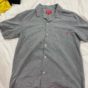Mens supreme button up size L